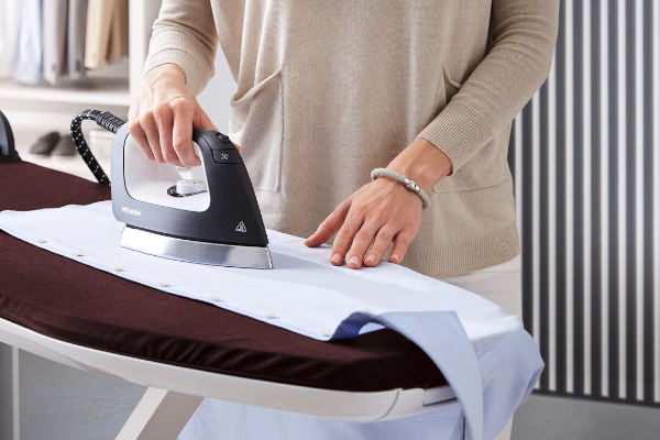 System prasowania parowego Miele FashionMaster B4847